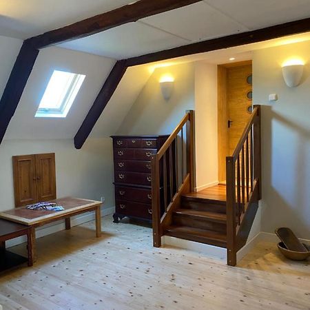Apartman Na Statku Miskovice  Exteriör bild