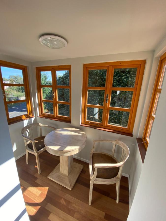 Apartman Na Statku Miskovice  Exteriör bild