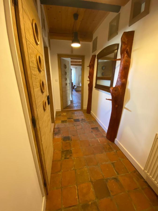 Apartman Na Statku Miskovice  Exteriör bild